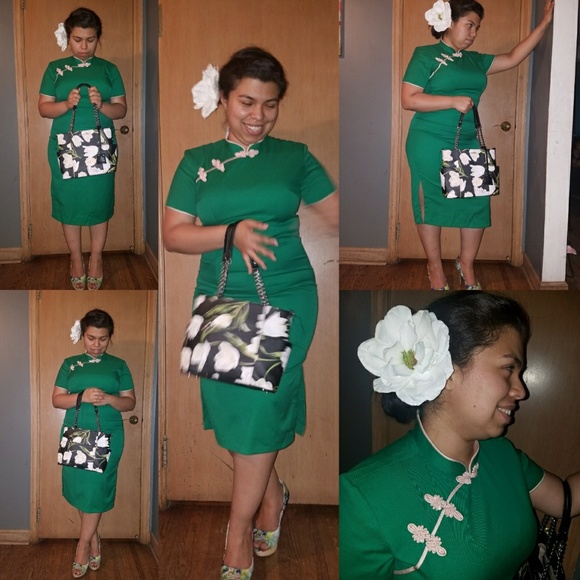 Handmade Accessories - Handmade Magnolia Flower Hair comb!